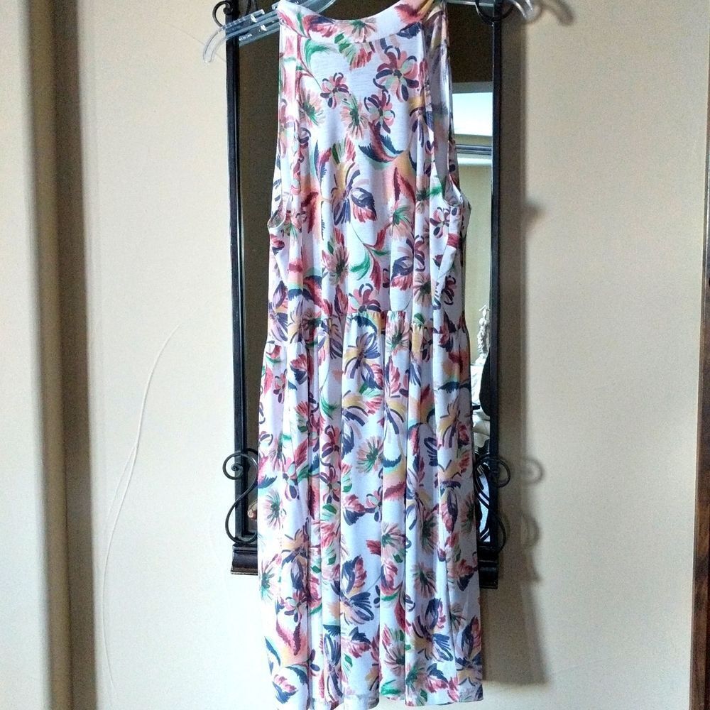 Entro  Flowy Beach Dress - Picture 2 of 12